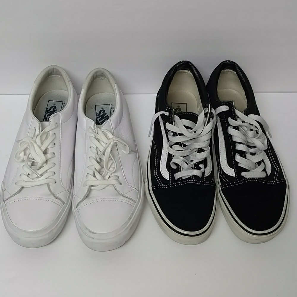 Vans Low Top Skating Sneakers 2 pairs size 9 EUC